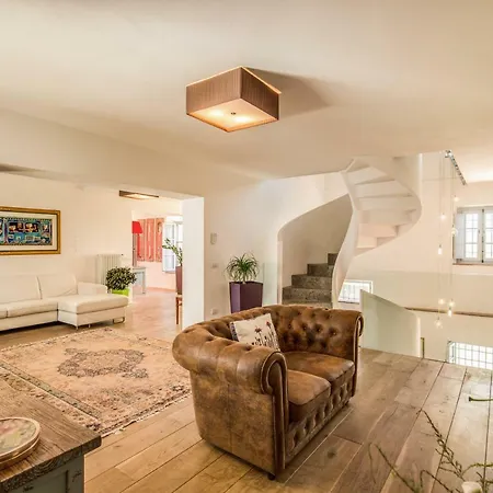 Blasi Villa *